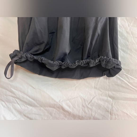 LULULEMON REHEARSAL DANCE TOP - Picture 4 of 6